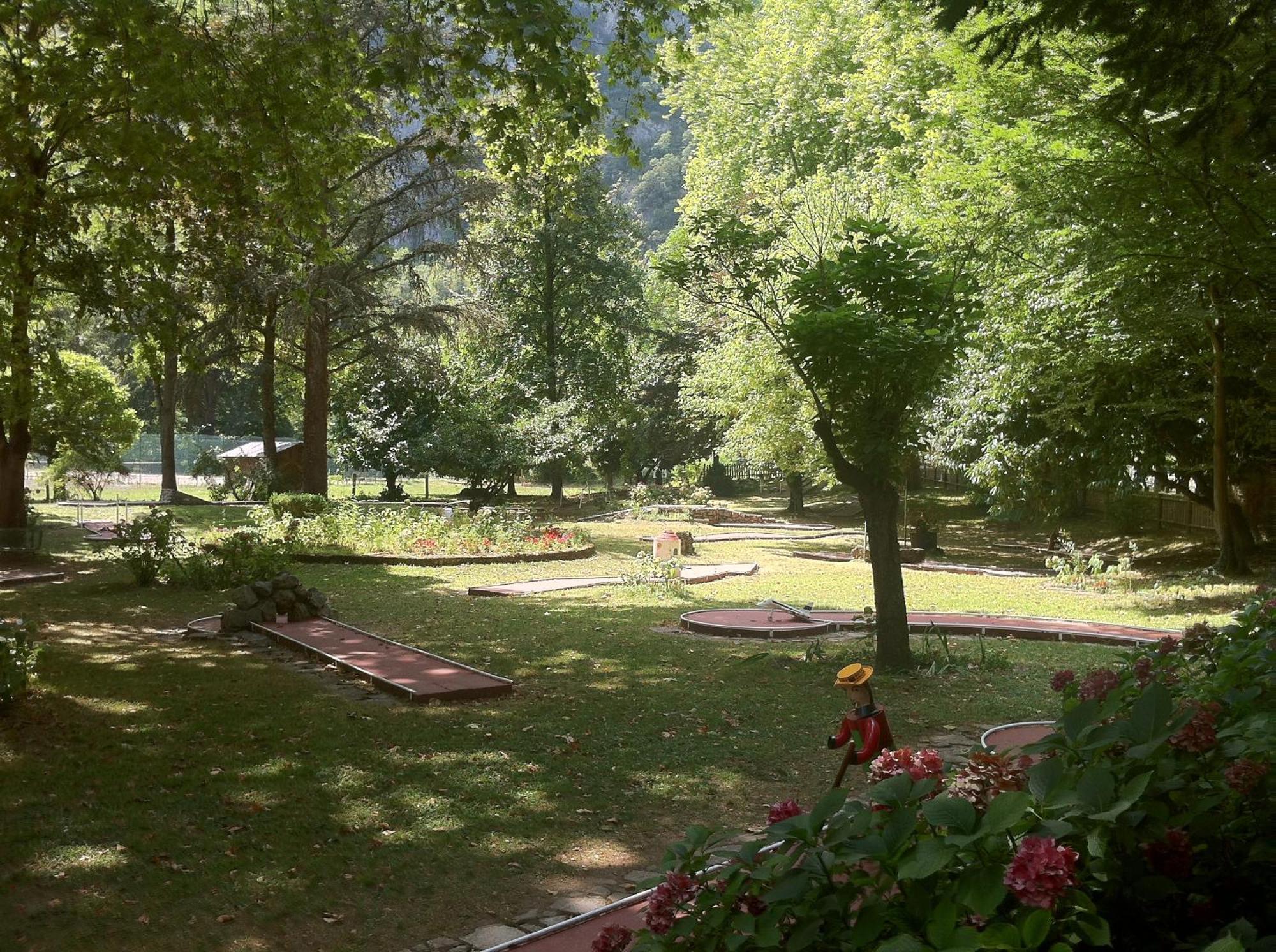 Residence Thermale Du Parc Ornolac-Ussat-les-Bains المظهر الخارجي الصورة